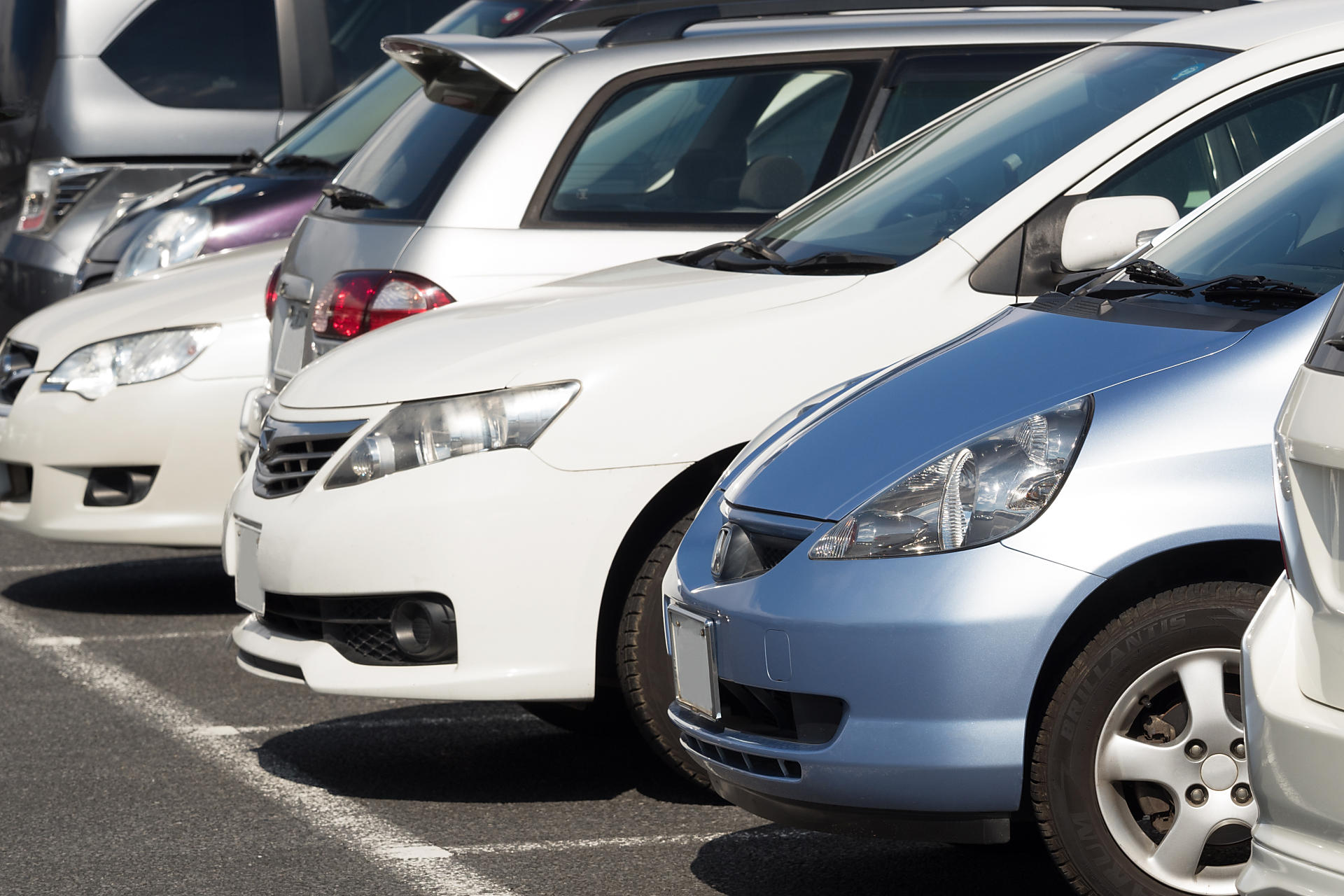 車・バイクのイメージ画像